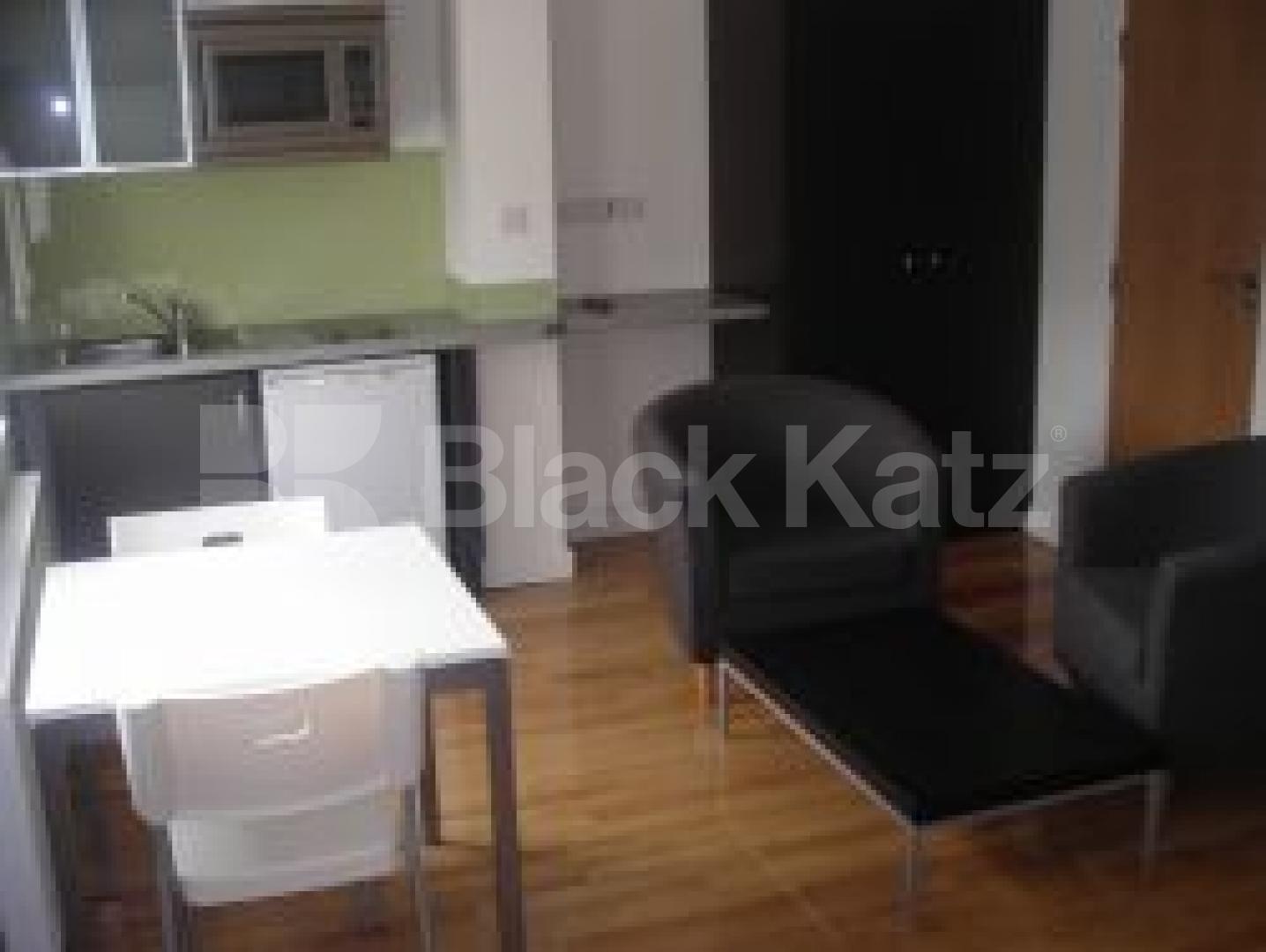 			VIEWINGS ESSENTIAL, 1 Bedroom, 1 bath, 1 reception Studio			 Greenland Street, CAMDEN NW1